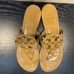 Tory Burch sandals. Patent leather tan. Women size 10
